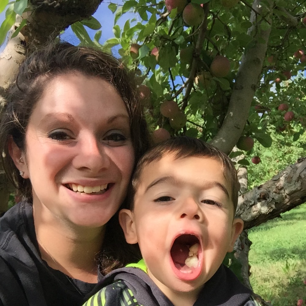 Meet your Posher, Jessica